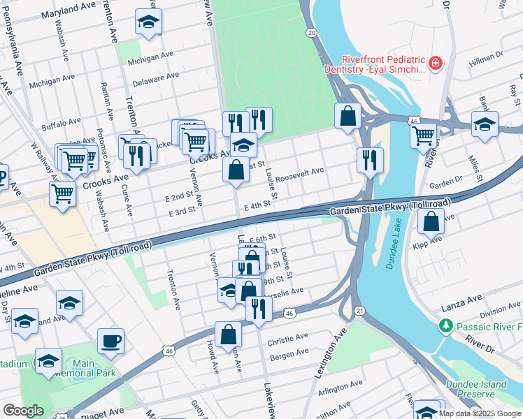 map of restaurants, bars, coffee shops, grocery stores, and more near 144 East 4th Street in Clifton