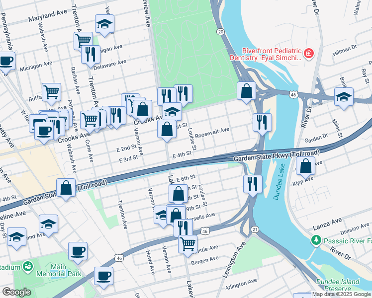map of restaurants, bars, coffee shops, grocery stores, and more near 144 East 4th Street in Clifton