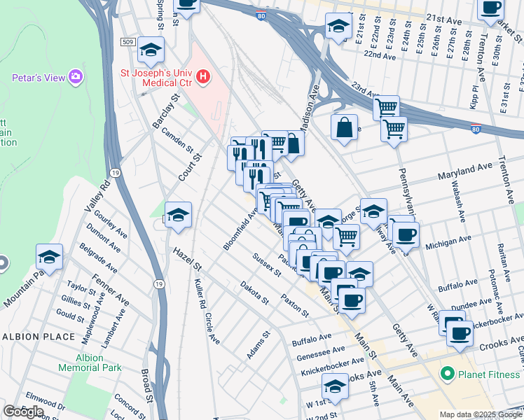 map of restaurants, bars, coffee shops, grocery stores, and more near 882 Main Street in Paterson