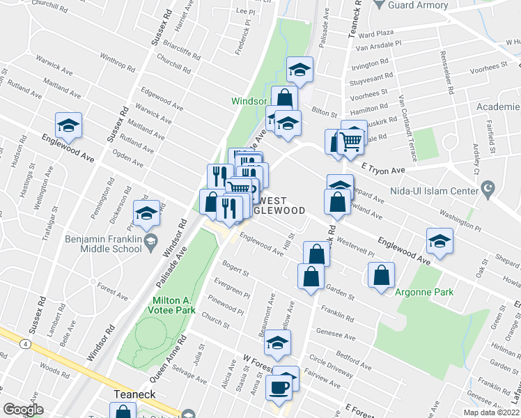 map of restaurants, bars, coffee shops, grocery stores, and more near 131 Ayers Court in Teaneck