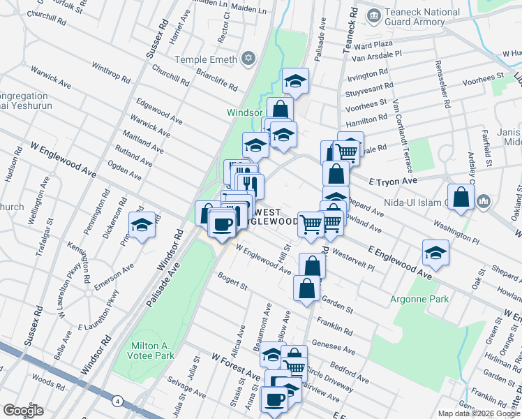 map of restaurants, bars, coffee shops, grocery stores, and more near 131 Ayers Court in Teaneck