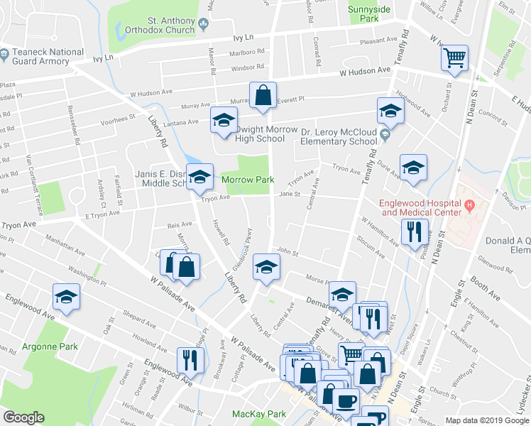 map of restaurants, bars, coffee shops, grocery stores, and more near 137 Glenbrook Parkway in Englewood