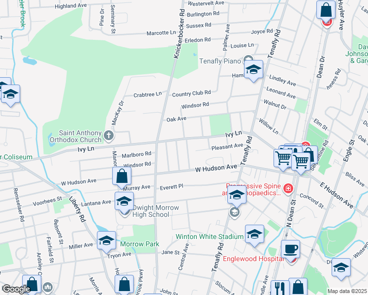 map of restaurants, bars, coffee shops, grocery stores, and more near 449 Valley View Road in Englewood