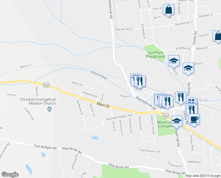 map of restaurants, bars, coffee shops, grocery stores, and more near 18 Bristol Court in Lincoln Park