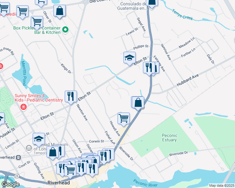 map of restaurants, bars, coffee shops, grocery stores, and more near 67 Strawberry Commons in Riverhead