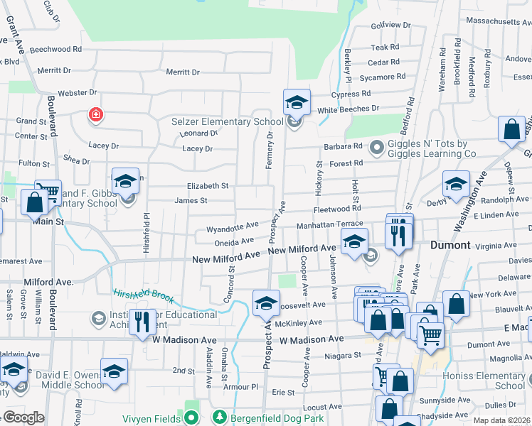 map of restaurants, bars, coffee shops, grocery stores, and more near 26 Wyandotte Avenue in Dumont