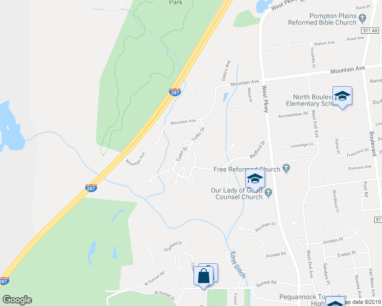 map of restaurants, bars, coffee shops, grocery stores, and more near 5517 Tudor Drive in Pequannock Township