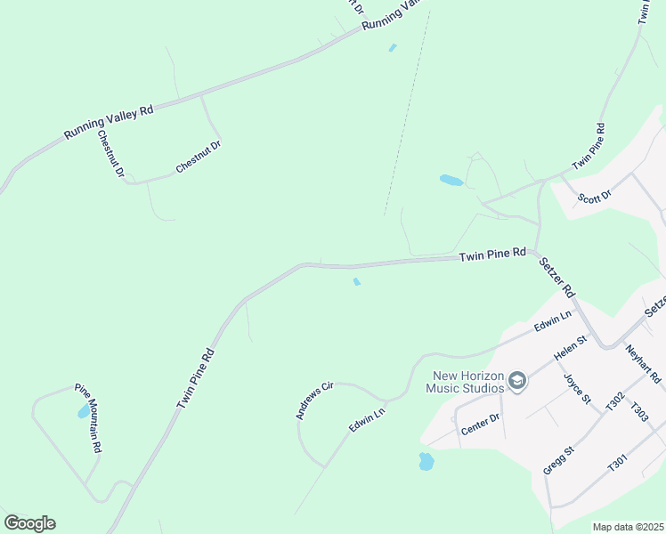 map of restaurants, bars, coffee shops, grocery stores, and more near 1521 Twin Pine Rd in Stroudsburg