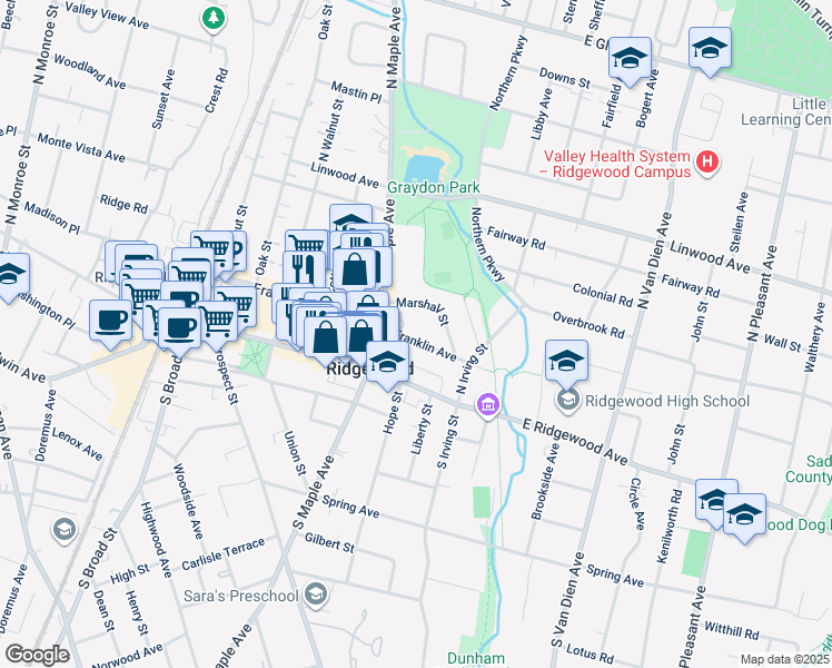 map of restaurants, bars, coffee shops, grocery stores, and more near 327 Franklin Avenue in Ridgewood