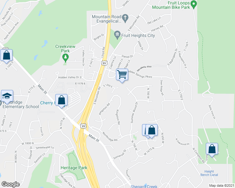 map of restaurants, bars, coffee shops, grocery stores, and more near 2104 York Circle in Farmington