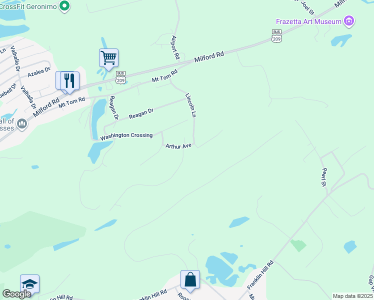 map of restaurants, bars, coffee shops, grocery stores, and more near 905 McKinley Way in East Stroudsburg