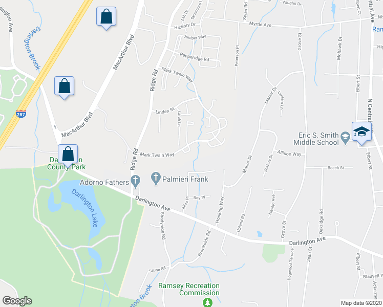 map of restaurants, bars, coffee shops, grocery stores, and more near 901 Thoreau Court in Mahwah