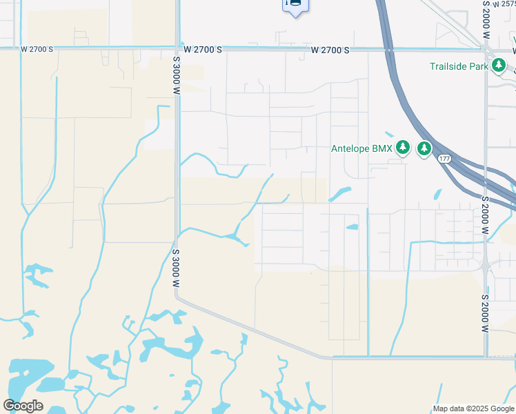 map of restaurants, bars, coffee shops, grocery stores, and more near 3214 Fields Avenue in Syracuse