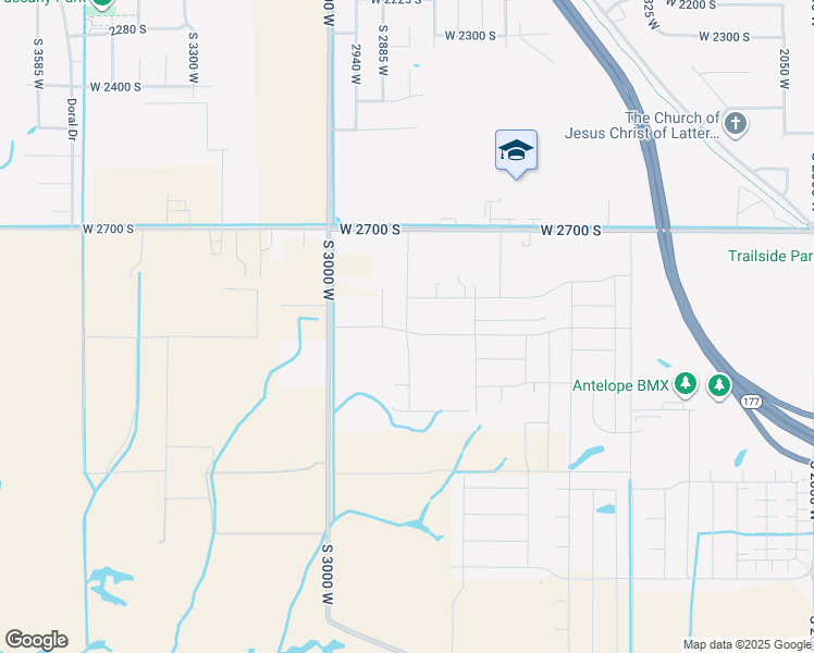 map of restaurants, bars, coffee shops, grocery stores, and more near South Shoreline Drive in Syracuse