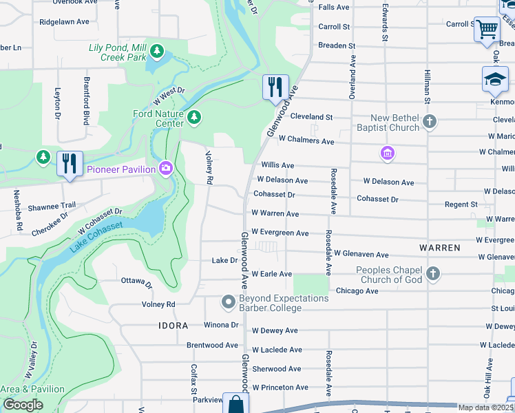 map of restaurants, bars, coffee shops, grocery stores, and more near 666 West Warren Avenue in Youngstown