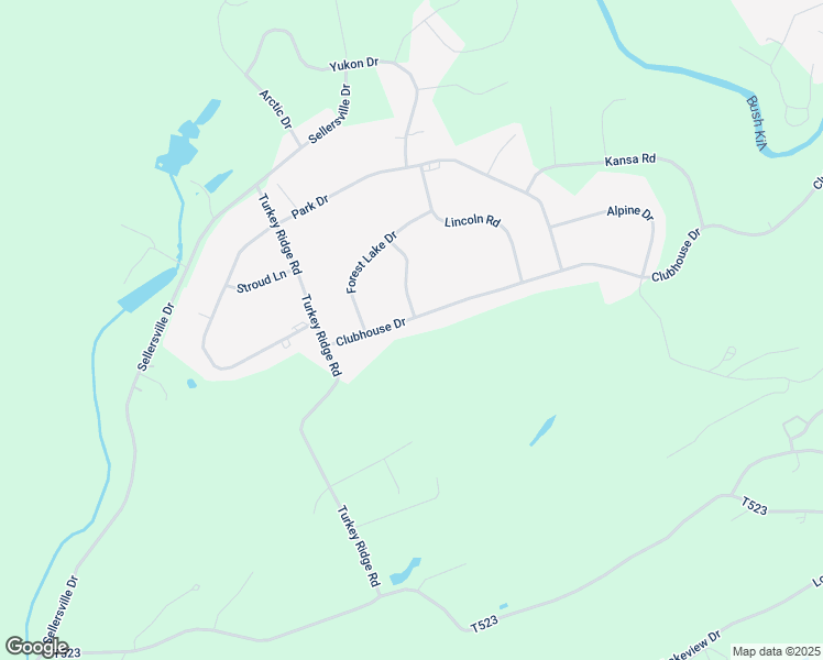 map of restaurants, bars, coffee shops, grocery stores, and more near 140 Clubhouse Drive in East Stroudsburg