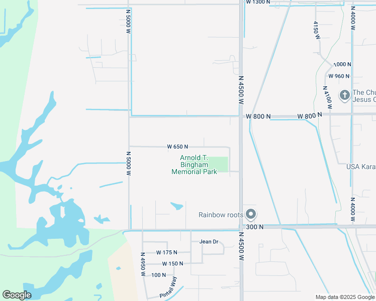 map of restaurants, bars, coffee shops, grocery stores, and more near 4719 West 650 North in West Point
