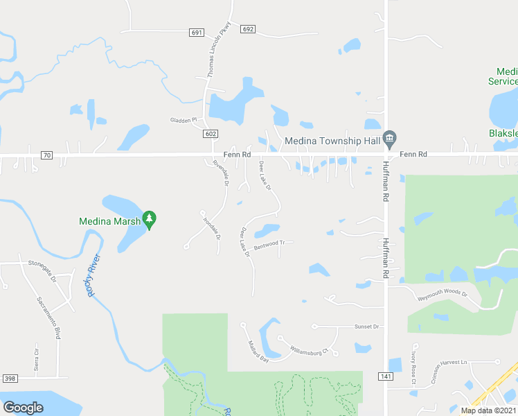 map of restaurants, bars, coffee shops, grocery stores, and more near 3926 Deer Lake Drive in Medina