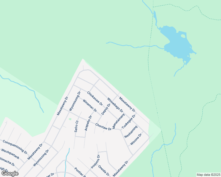 map of restaurants, bars, coffee shops, grocery stores, and more near 383 Maxatawny Drive in Monroe County