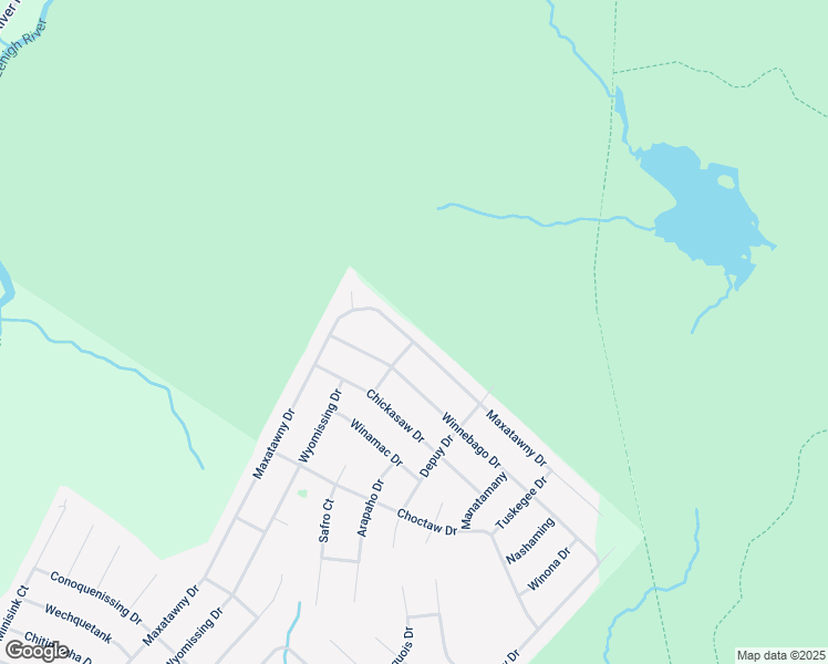 map of restaurants, bars, coffee shops, grocery stores, and more near 383 Maxatawny Drive in Monroe County