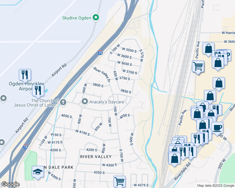 map of restaurants, bars, coffee shops, grocery stores, and more near South Lamplighter Way in Riverdale