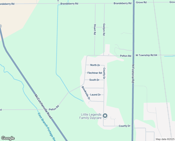 map of restaurants, bars, coffee shops, grocery stores, and more near 1411 North Drive in Fostoria