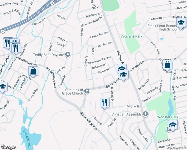map of restaurants, bars, coffee shops, grocery stores, and more near 275 Teakwood Drive in Stratford