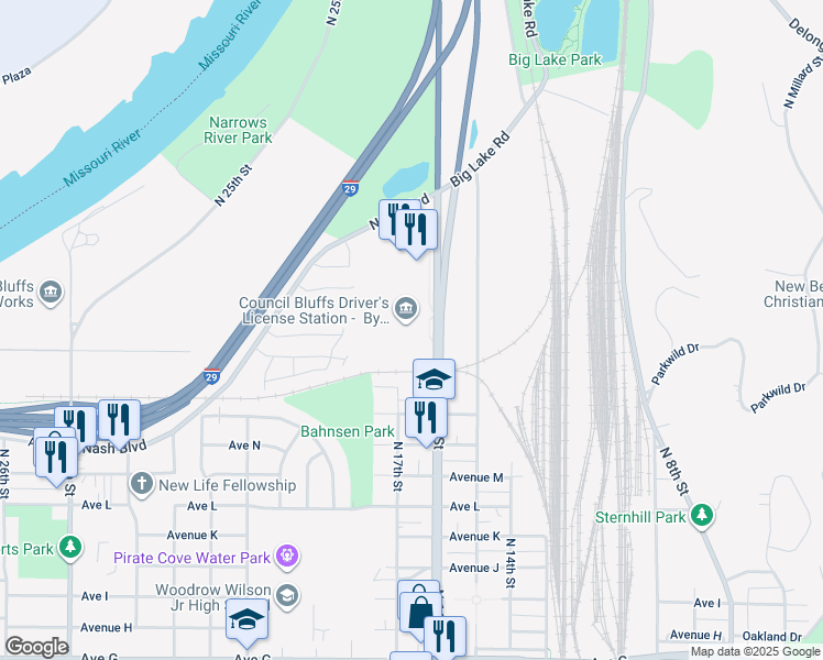 map of restaurants, bars, coffee shops, grocery stores, and more near 1700-1864 N 16th St in Council Bluffs