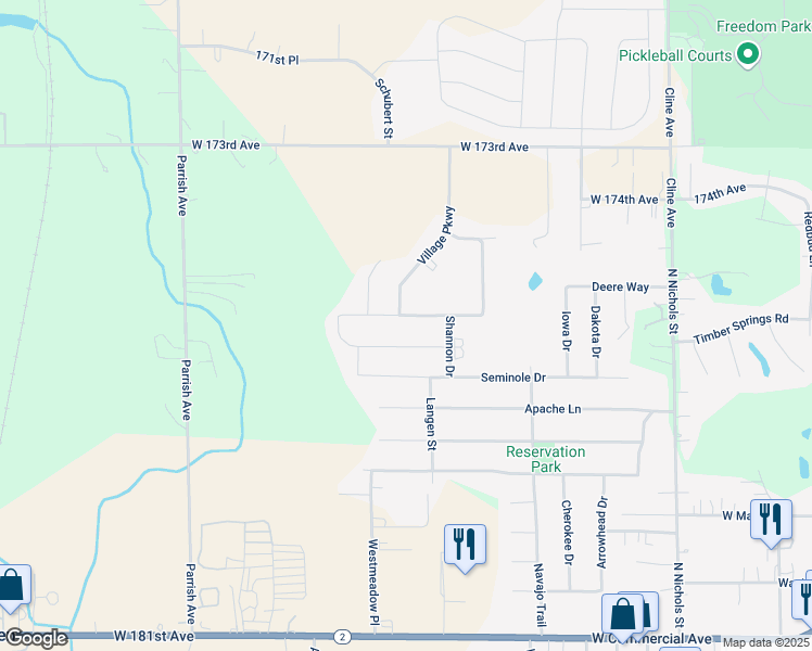 map of restaurants, bars, coffee shops, grocery stores, and more near 825 Village Glenn Drive in Lowell