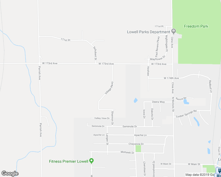 map of restaurants, bars, coffee shops, grocery stores, and more near Village Parkway in Lowell