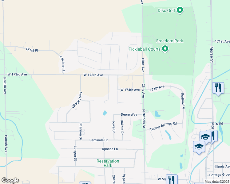 map of restaurants, bars, coffee shops, grocery stores, and more near 17414 Hoshaw Street in Lowell