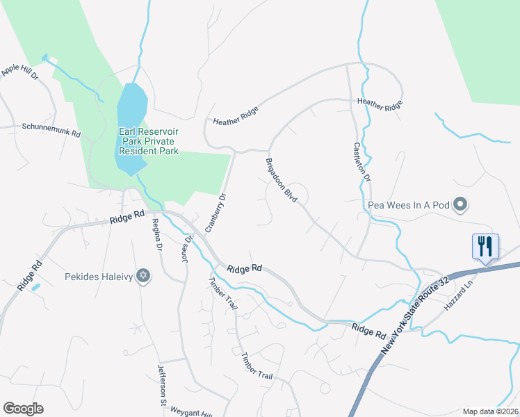map of restaurants, bars, coffee shops, grocery stores, and more near 4 Moorefield Circle in Woodbury