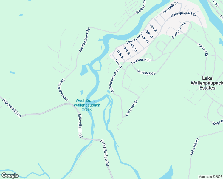 map of restaurants, bars, coffee shops, grocery stores, and more near 117 Wallenpaupack Drive in Greentown