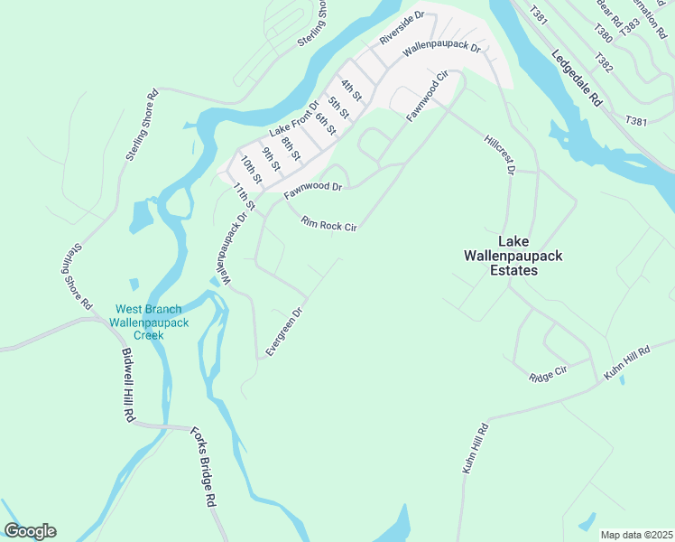 map of restaurants, bars, coffee shops, grocery stores, and more near 207 Evergreen Drive in Greentown