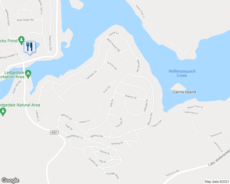 map of restaurants, bars, coffee shops, grocery stores, and more near 131 Oak Drive in Greentown