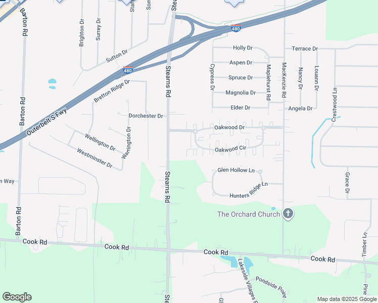 map of restaurants, bars, coffee shops, grocery stores, and more near 27083 Oakwood Circle in Cuyahoga County