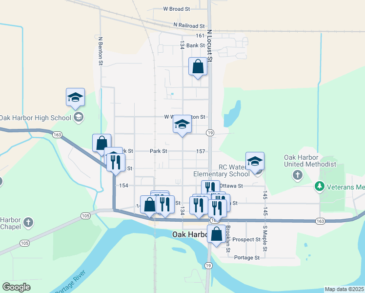 map of restaurants, bars, coffee shops, grocery stores, and more near 315 North Church Street in Oak Harbor
