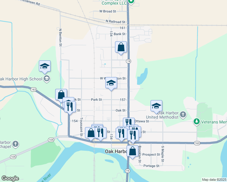 map of restaurants, bars, coffee shops, grocery stores, and more near 320 North Church Street in Oak Harbor