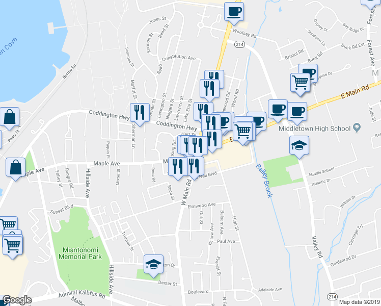 map of restaurants, bars, coffee shops, grocery stores, and more near 500 West Main Road in Middletown