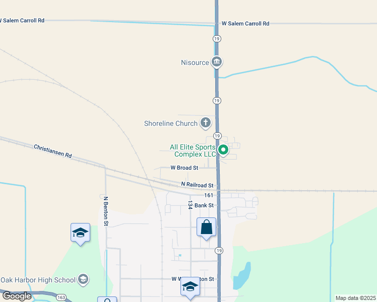 map of restaurants, bars, coffee shops, grocery stores, and more near West Lake Street in Oak Harbor
