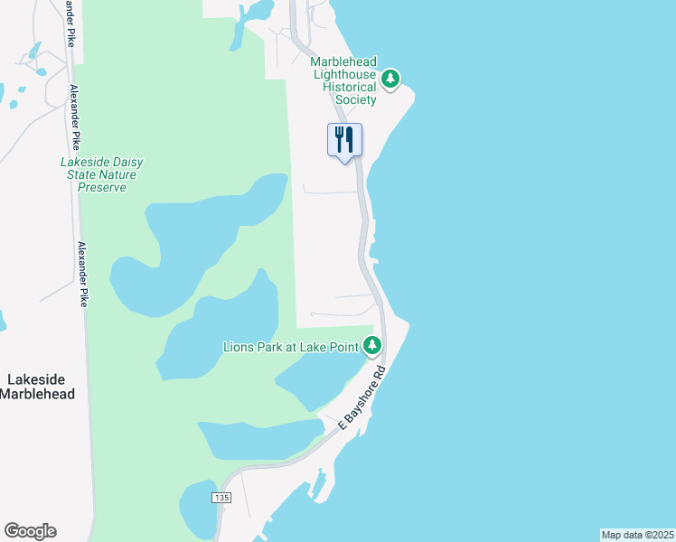 map of restaurants, bars, coffee shops, grocery stores, and more near 828 East Main Street in Lakeside Marblehead
