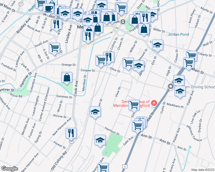 map of restaurants, bars, coffee shops, grocery stores, and more near 226 Crown Street in Meriden