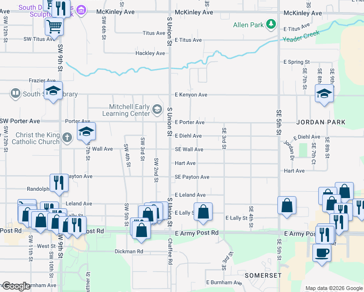 map of restaurants, bars, coffee shops, grocery stores, and more near 18 East Wall Avenue in Des Moines