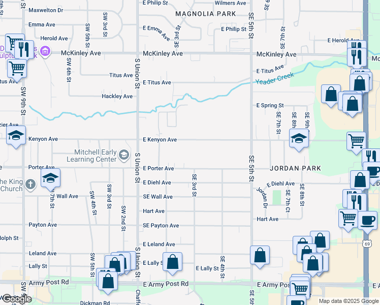 map of restaurants, bars, coffee shops, grocery stores, and more near in Des Moines