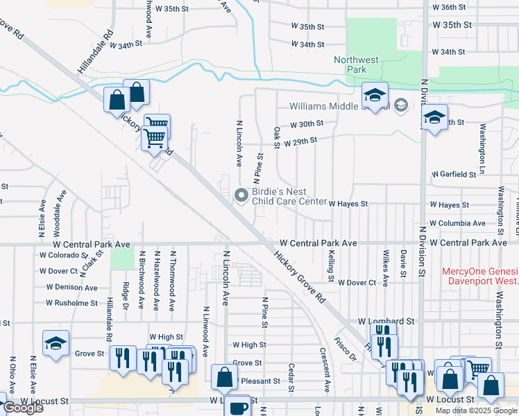 map of restaurants, bars, coffee shops, grocery stores, and more near 2632 Oak Street in Davenport