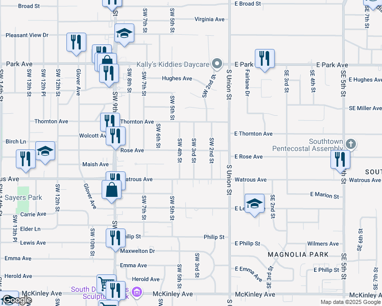 map of restaurants, bars, coffee shops, grocery stores, and more near 3802 Southwest 3rd Street in Des Moines