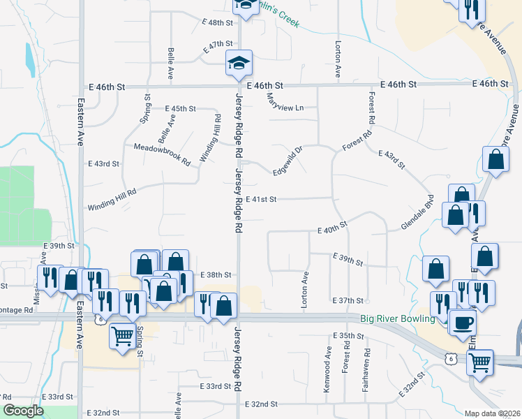 map of restaurants, bars, coffee shops, grocery stores, and more near in Davenport