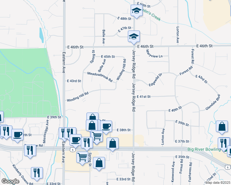 map of restaurants, bars, coffee shops, grocery stores, and more near 2120 New Castle Court in Davenport