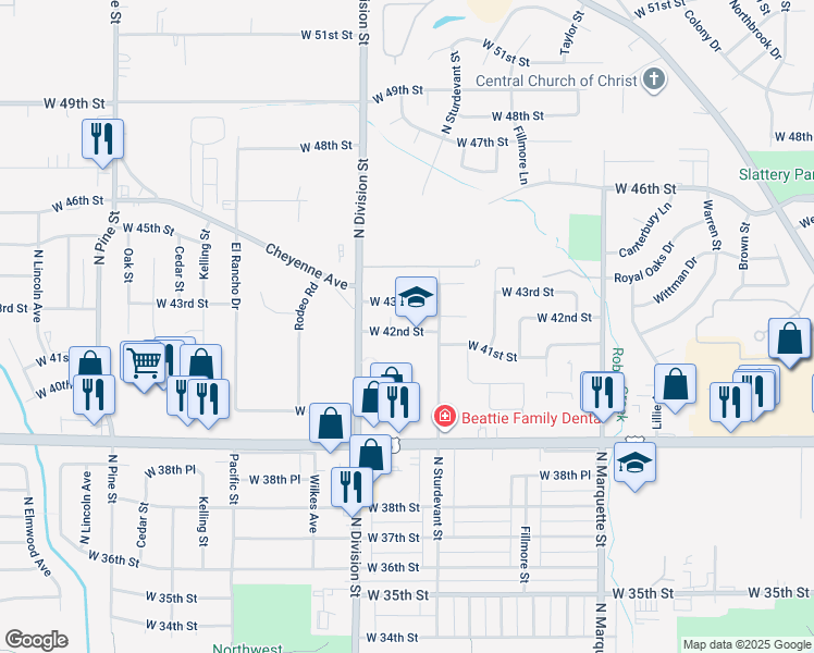 map of restaurants, bars, coffee shops, grocery stores, and more near 1630 West 42nd Street in Davenport