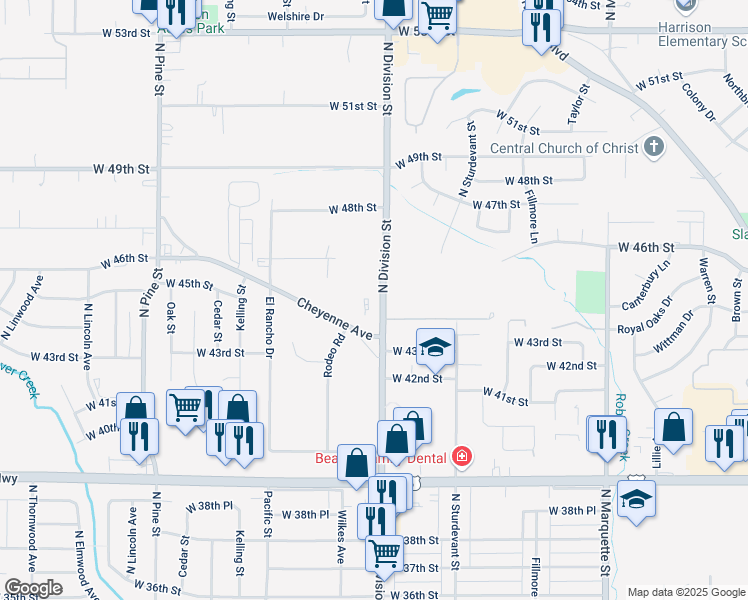map of restaurants, bars, coffee shops, grocery stores, and more near 4454 North Division Street in Davenport